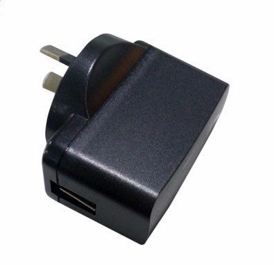Τύπος εξόδου συνεχούς ρεύματος Μαύρο 5V 2A 5V 1A 5V 500Ma 5V 0,5A USB προσαρμογέα ισχύος για μη κοινό AC