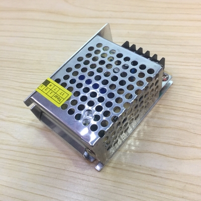 Δοκιμή QC AC DC 9V 12V 28V 36V 48V 5V τροφοδοσία για ισχύ εξόδου πάγκου 1 50W