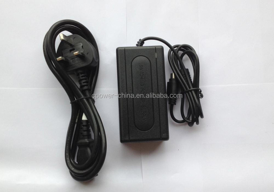 Εγκρίθηκε από την CE C-Power 72w 12v 6a Desktop 12v 5.5A 19v 3.42a 15v 4a 65w AC Power Adapter