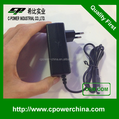 Τύπος εξόδου συνεχούς ρεύματος 12v 2a 24v 1a 24w TS-1012C Αναπροσαρμοστής AC/DC/ηλεκτρικής ενέργειας με πιστοποιητικό CE