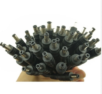 5.5*2.1mm Άντρας DC σύνδεσμος πλέγματος ηλεκτρικής ενέργειας απογυμνωμένο θηλυκό άκρο CCTV PSU Pigtail καλώδιο 12V