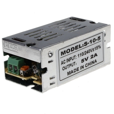 Συνεχή τάση 10W 5V 2A τροφοδοσία για ηλεκτρικές συσκευές οπτικοακουστικής παρακολούθησης LED