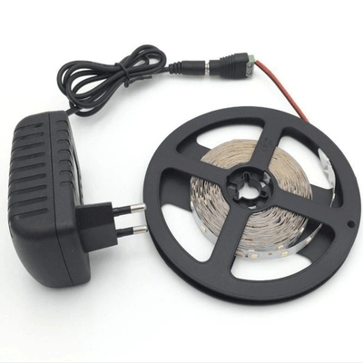 Αδιάβροχο πλαστικό κέλυφος DC 12V 2A 24W 1.5A 18W Αναπροσαρμοστής ισχύος για 300 LED 5m