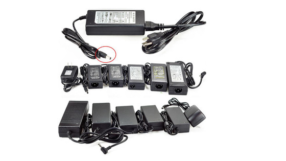 AC100-240V 48V 2A 96W Συνεχή τάση DC Power Adapter από C-Power με υλικά
