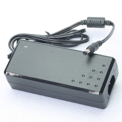 Διορθωτής ισχύος συνεχούς ρεύματος C-Power 18V 3A 54W18V με 85% ελάχιστη απόδοση και πιστοποιητικό CE