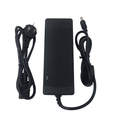 AC100-240V Εισαγωγή 12V 10A 120W Δισκογραφικό προσαρμογέα ισχύος με καλώδιο συνεχούς ρεύματος 1,2m/1.5m από C-Power