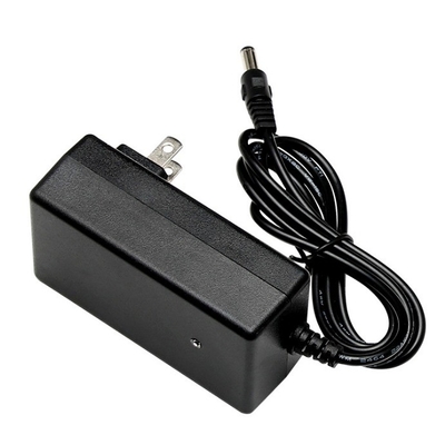 2A DC 12,6V 16,8V Φορτιστή μπαταριών ιόντων λιθίου 18650 με είσοδο 100-240VAC 50/60HZ