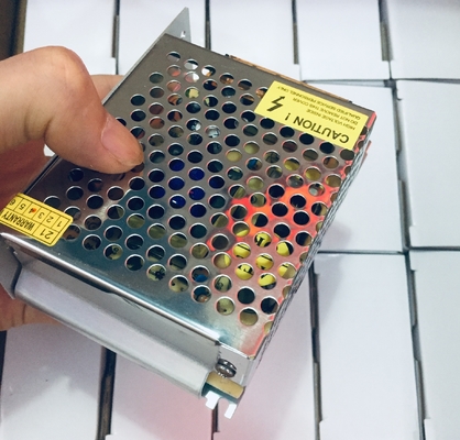 30W 5V 2A 3A 4A 5A 110V 220V DC 9V 15V 18V 24V Σίλβερ τροφοδοσία για τις ανάγκες σας